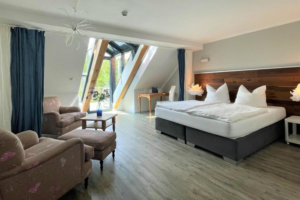Hotel Wasserschloss Mellenthin Екстериор снимка