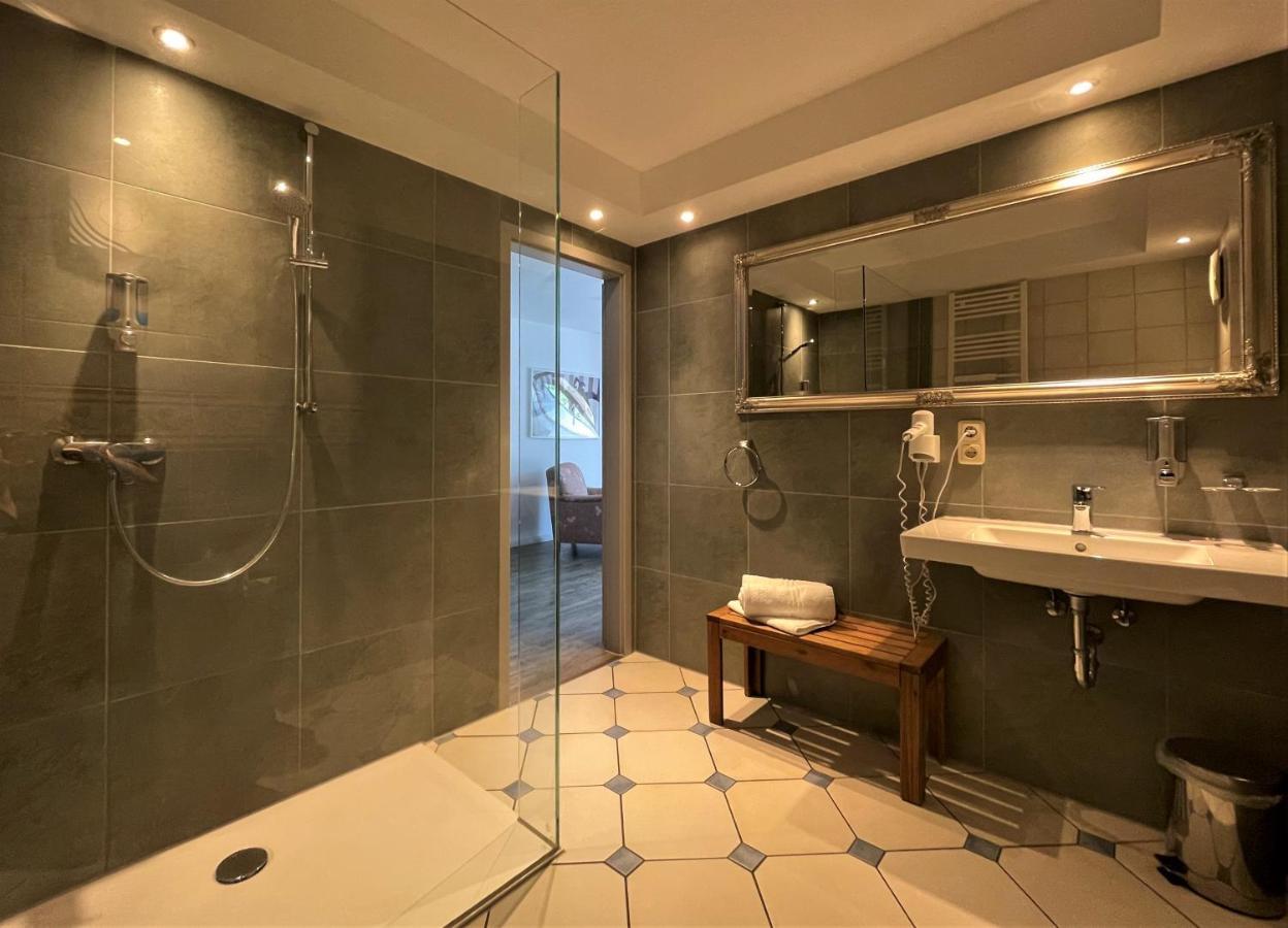 Hotel Wasserschloss Mellenthin Екстериор снимка
