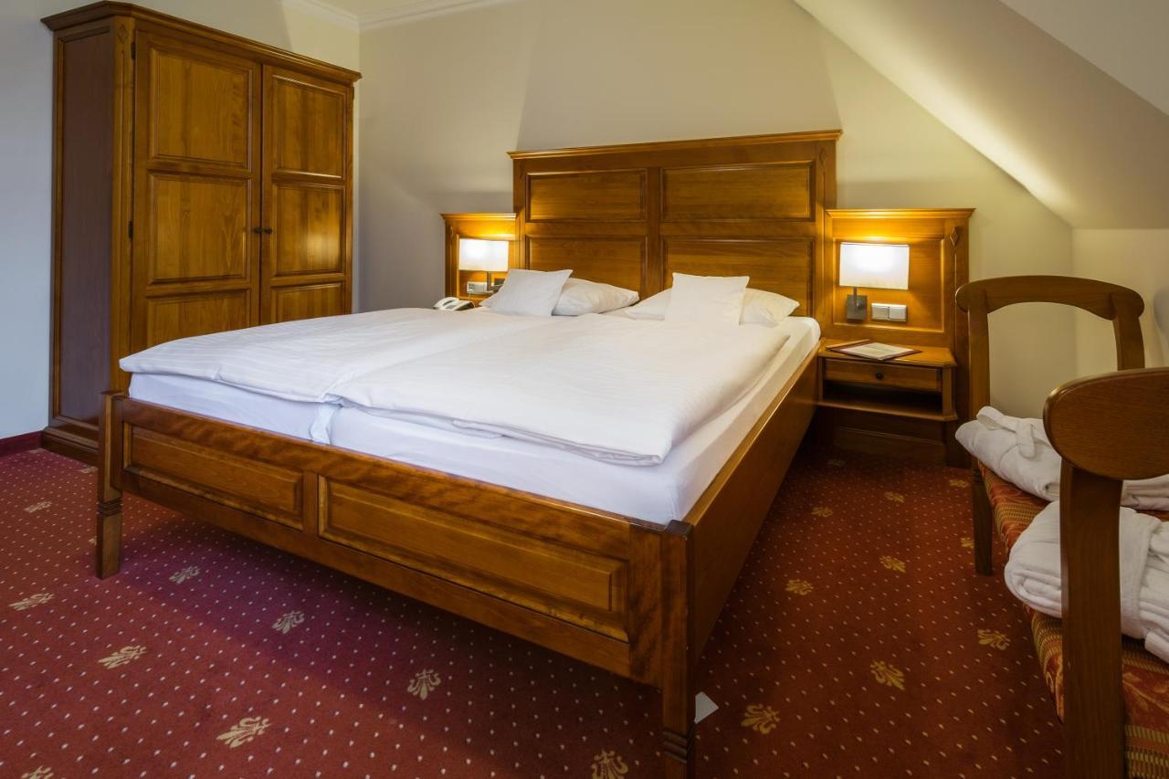 Hotel Wasserschloss Mellenthin Екстериор снимка