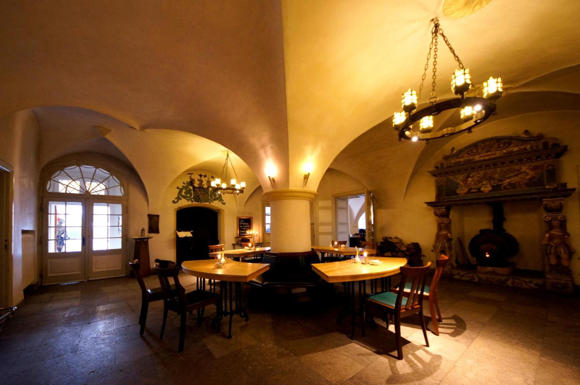 Hotel Wasserschloss Mellenthin Екстериор снимка